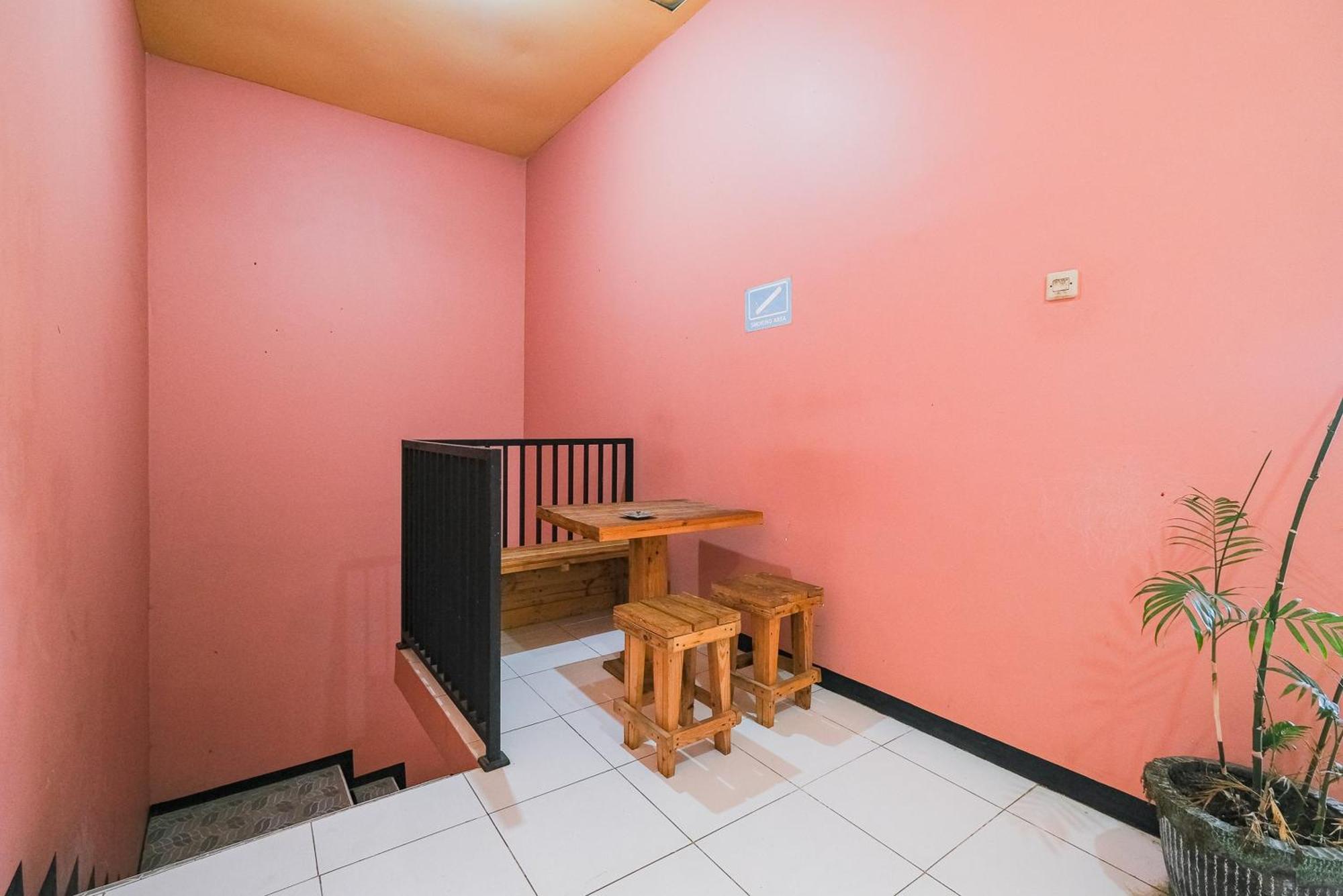 فندق Reddoorz Syariah Near Rsud Tuban Tuban  المظهر الخارجي الصورة